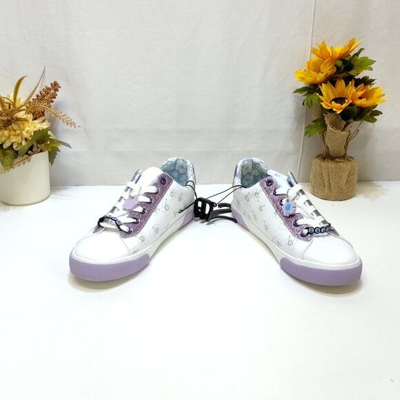 Disney Stitch Low Top Sneakers Womens 11 Lace-Up Glitter Accents Charm Keychain - Picture 3 of 9